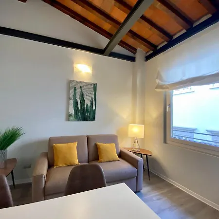Corso Third Floor Apartment