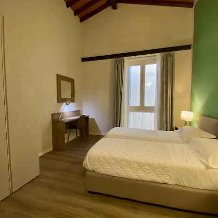 Corso Third Floor Apartment Florence