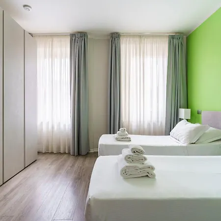 Corso Third Floor Daire